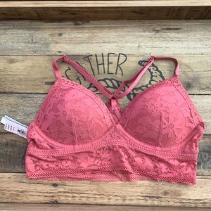 NWT Victoria’s Secret lace bralette